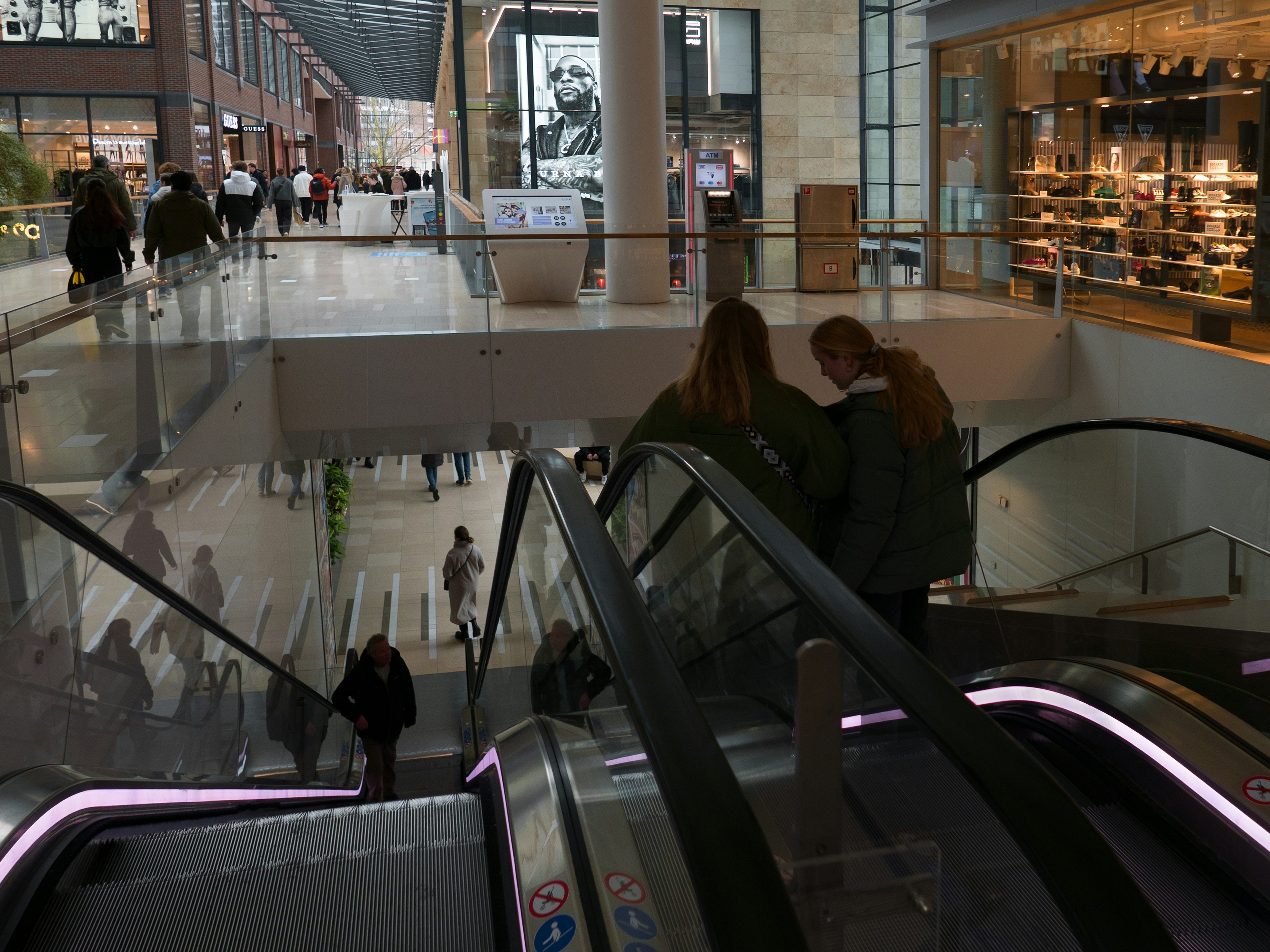 Shopping Mall